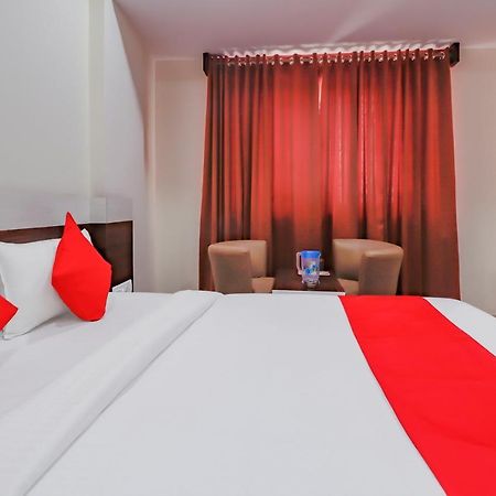 Oyo Flagship 80044 Royal Wood Deluxe Bangalore Ngoại thất bức ảnh
